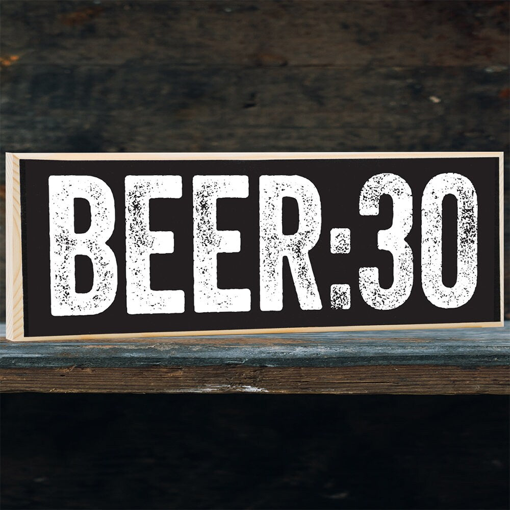 Beer : 30 - Wooden Sign Wooden Sign Lone Star Art 